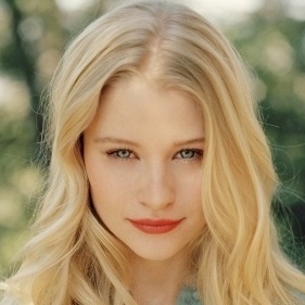 Emilie de Ravin