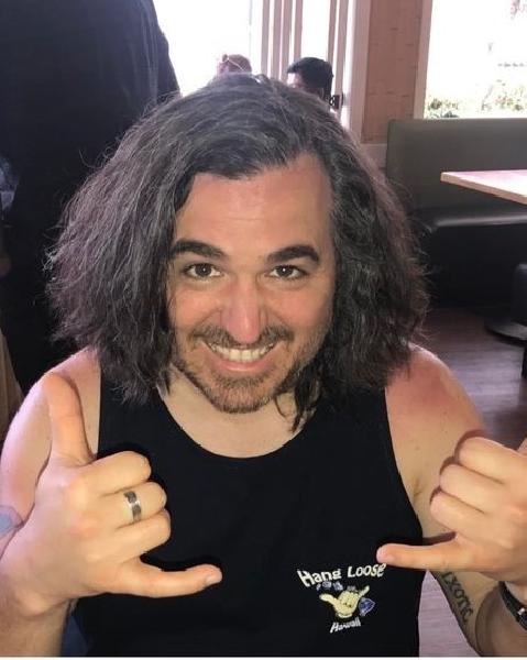 Brian Quinn age is quite younger than actual age